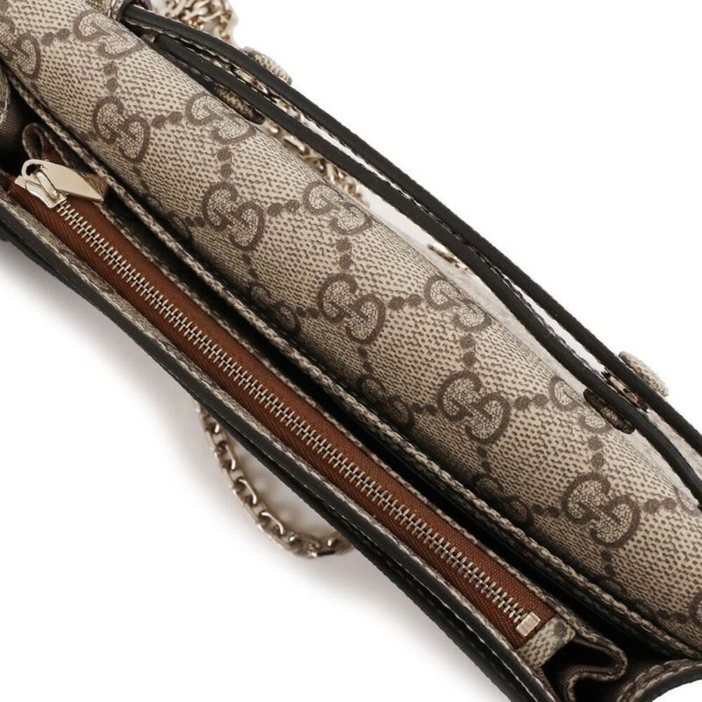 Emblem Chain Wallet - Picture 7 of 8